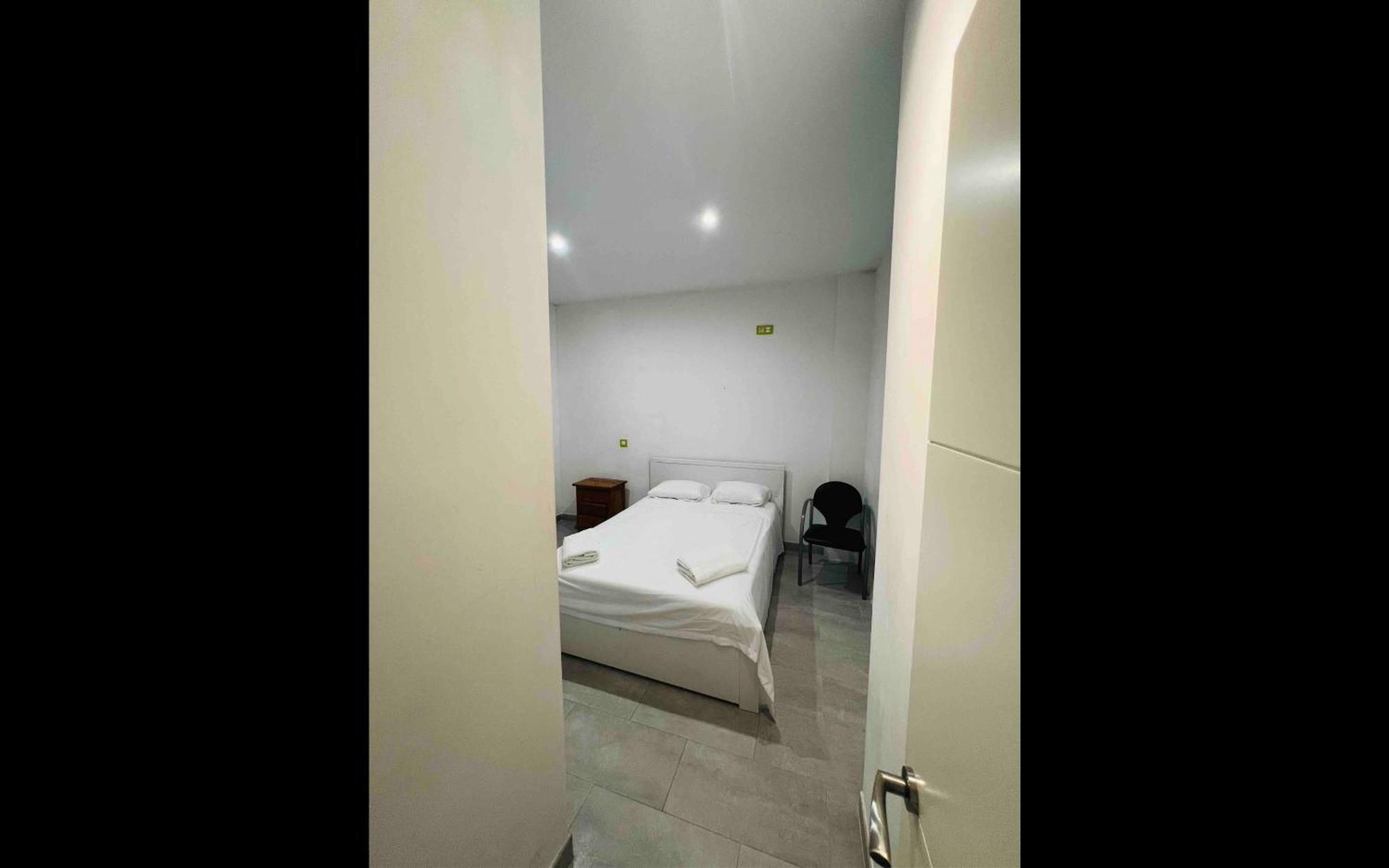 Habitacion Comoda Seville Exterior photo